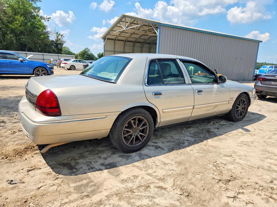 Продажа на аукционе авто 2010 Mercury Grand Marquis, vin: 2MEBM7FV1AX605722, номер лота: 69014246