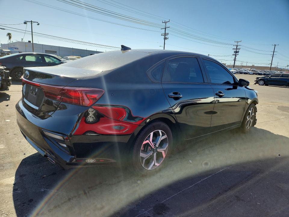 Продаж на аукціоні авто 2021 Kia Forte, vin: 3KPF24AD2ME387449, номер лоту: 69444336