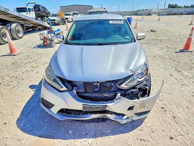 Продажа на аукционе авто 2017 Nissan Sentra, vin: 3N1AB7AP0HY233917, номер лота: 70165816