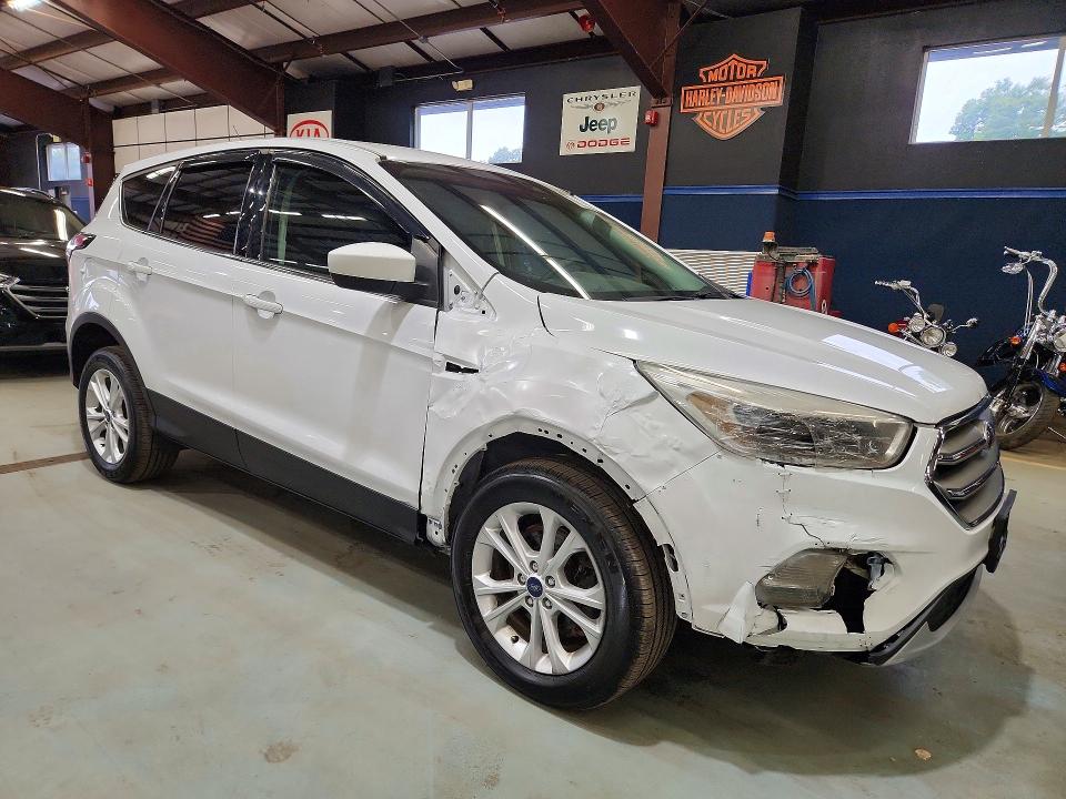 Aukcja sprzedaży 2017 Ford Escape, vin: 1FMCU9GD6HUE00546, numer aukcji: 68619126