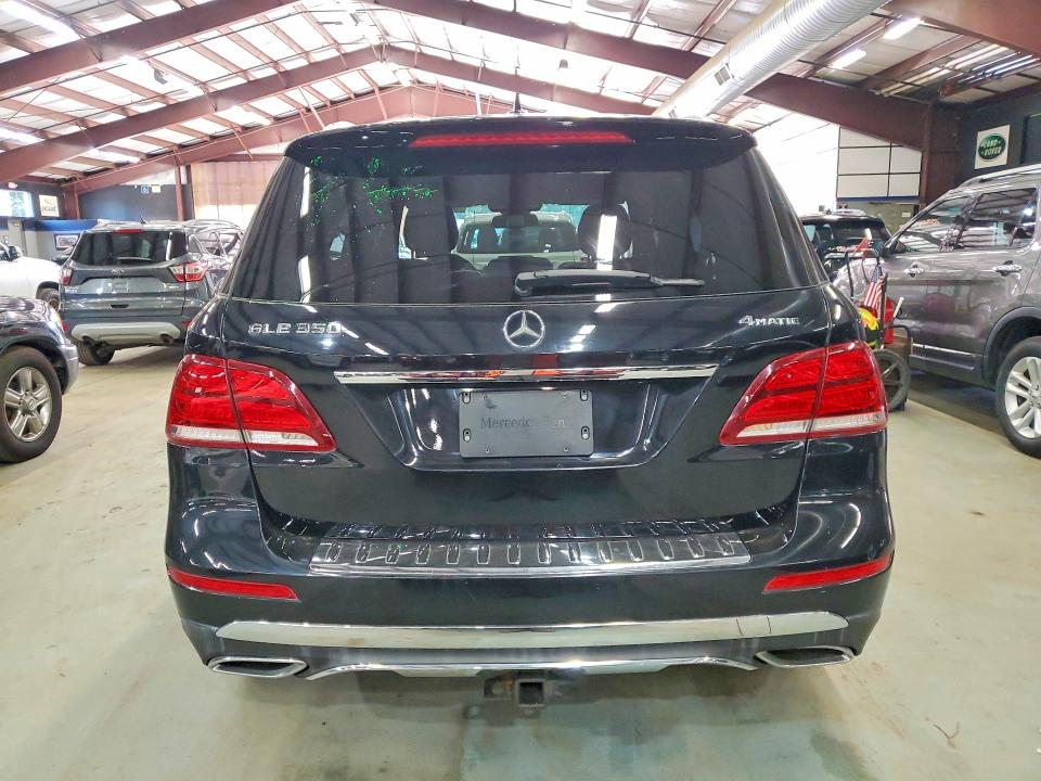 68008716 :رقم المزاد ، 4JGDA5HB6HA956120 vin ، 2017 Mercedes-benz Gle مزاد بيع