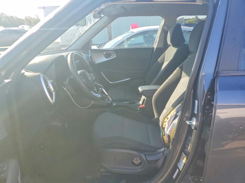 70582096 :رقم المزاد ، KNDJ23AU6P7879507 vin ، 2023 Kia Soul مزاد بيع