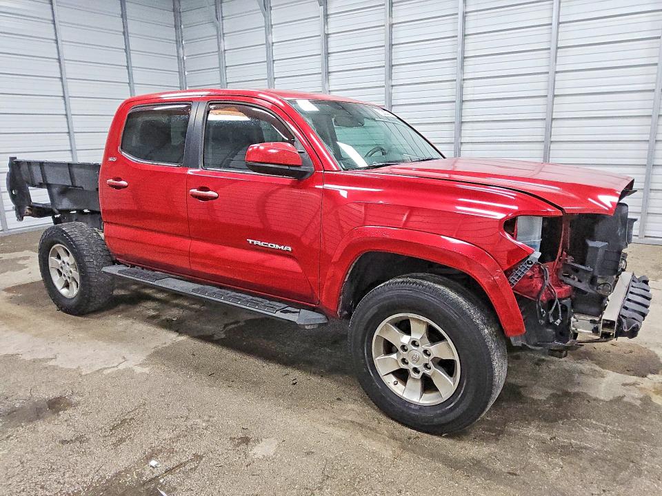 66474406 :رقم المزاد ، 5TFAZ5CN7HX032400 vin ، 2017 Toyota Tacoma مزاد بيع