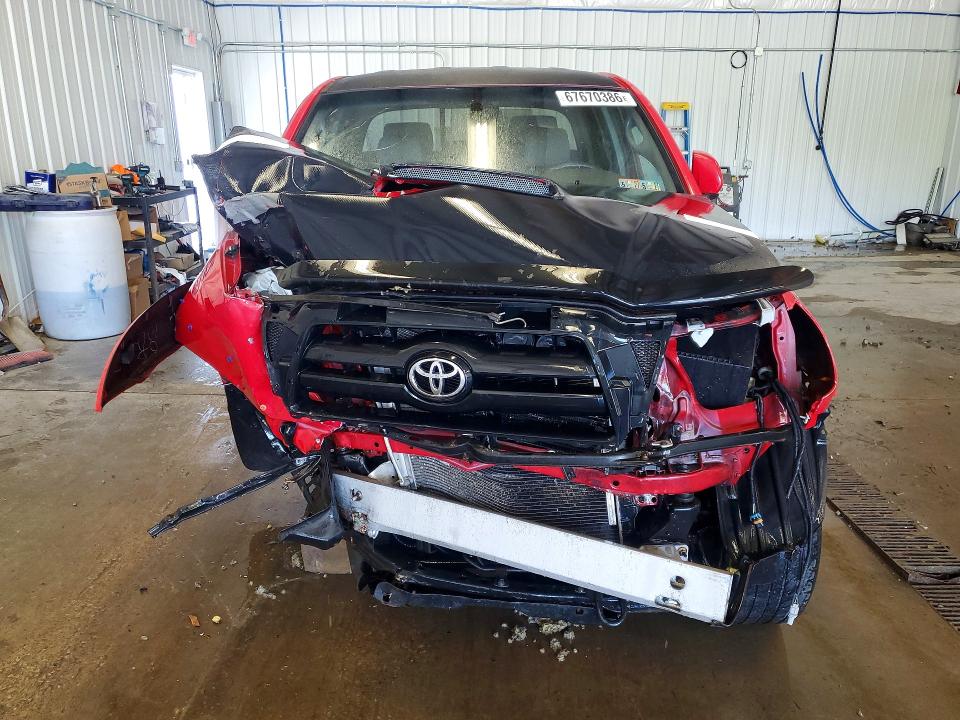67670386 :رقم المزاد ، 5TELU42N68Z556357 vin ، 2008 Toyota Tacoma مزاد بيع
