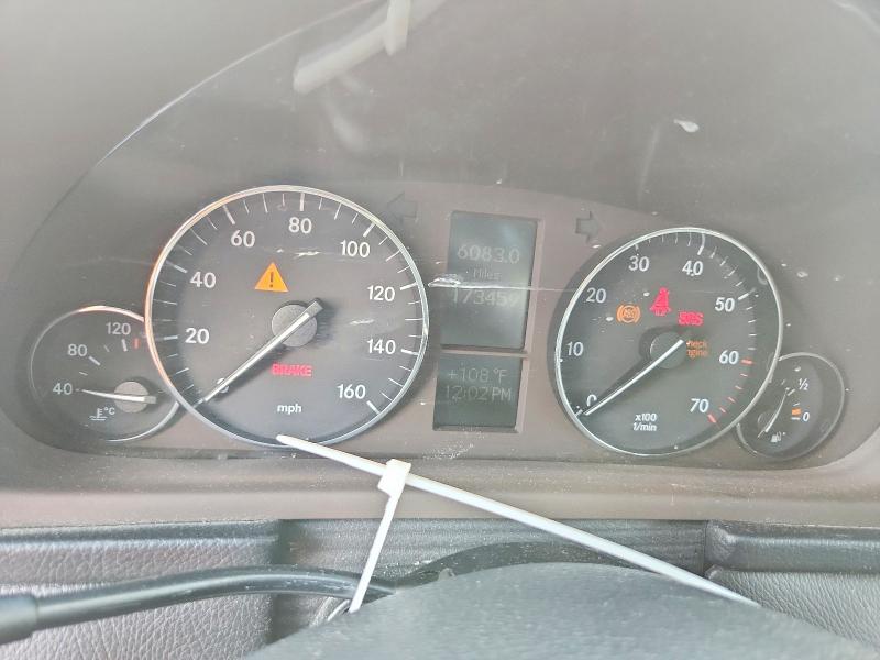 68194266 :رقم المزاد ، WDBRN40J05A650584 vin ، 2005 Mercedes-benz C مزاد بيع