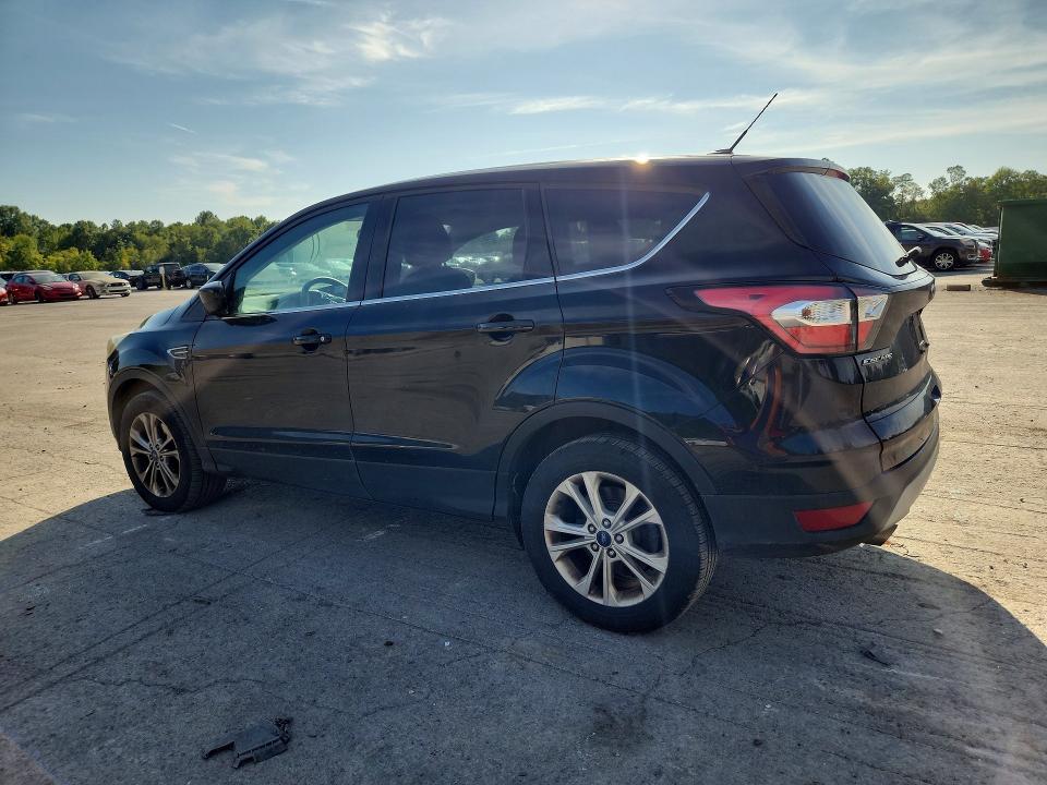 2017 Ford Escape მანქანა იყიდება აუქციონზე, vin: 1FMCU9GD5HUD99261, აუქციონის ნომერი: 68618226