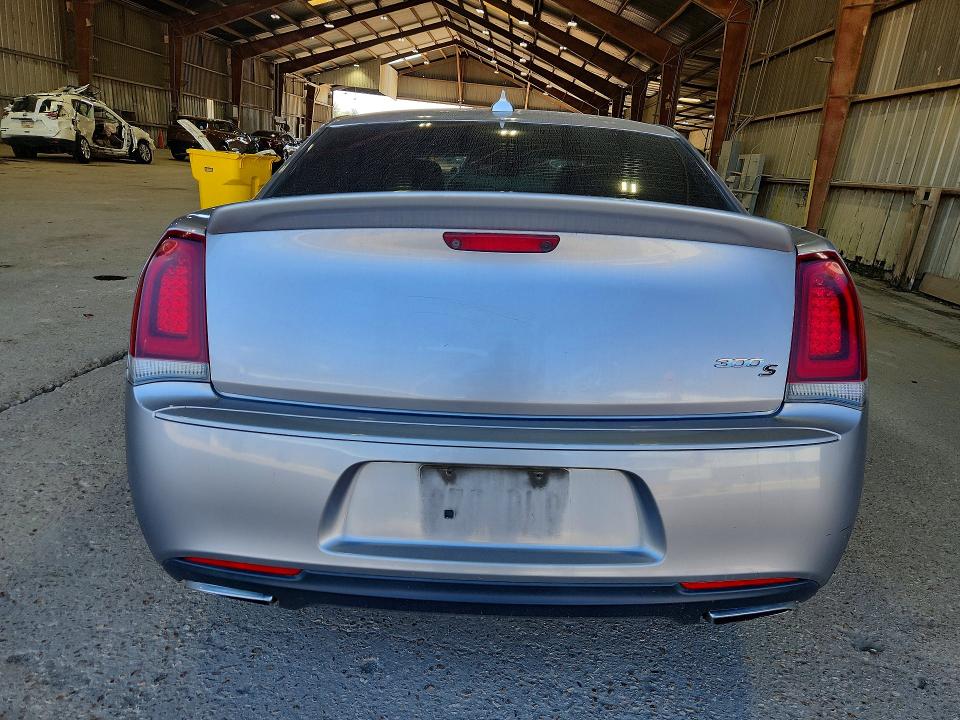 Продаж на аукціоні авто 2015 Chrysler 300, vin: 2C3CCABTXFH926951, номер лоту: 67751546