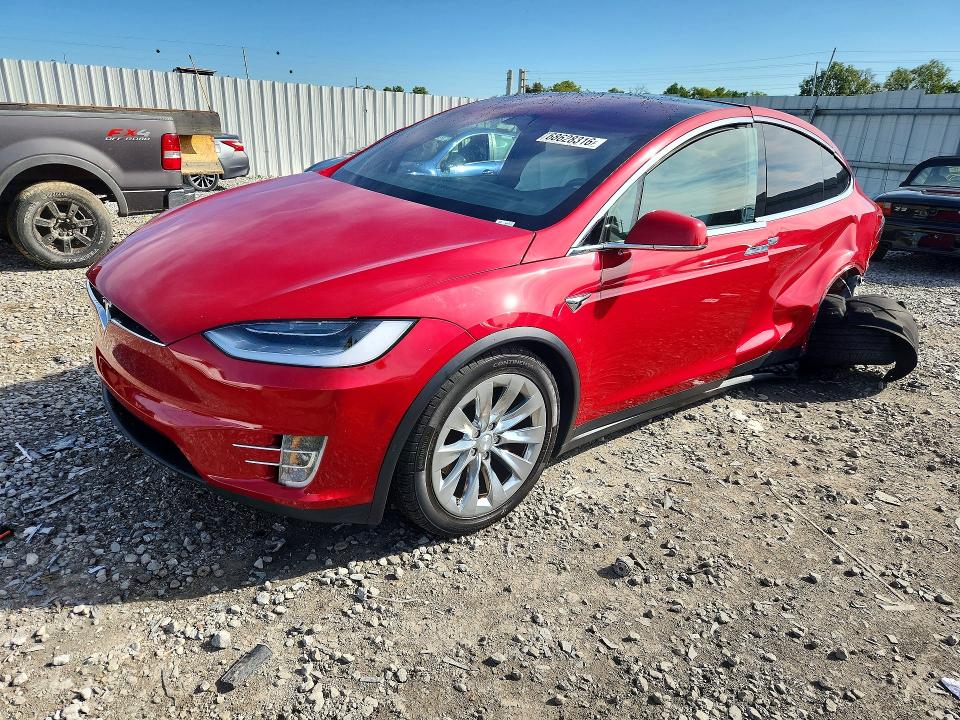 68628316 :رقم المزاد ، 5YJXCAE26MF319285 vin ، 2021 Tesla Model X مزاد بيع