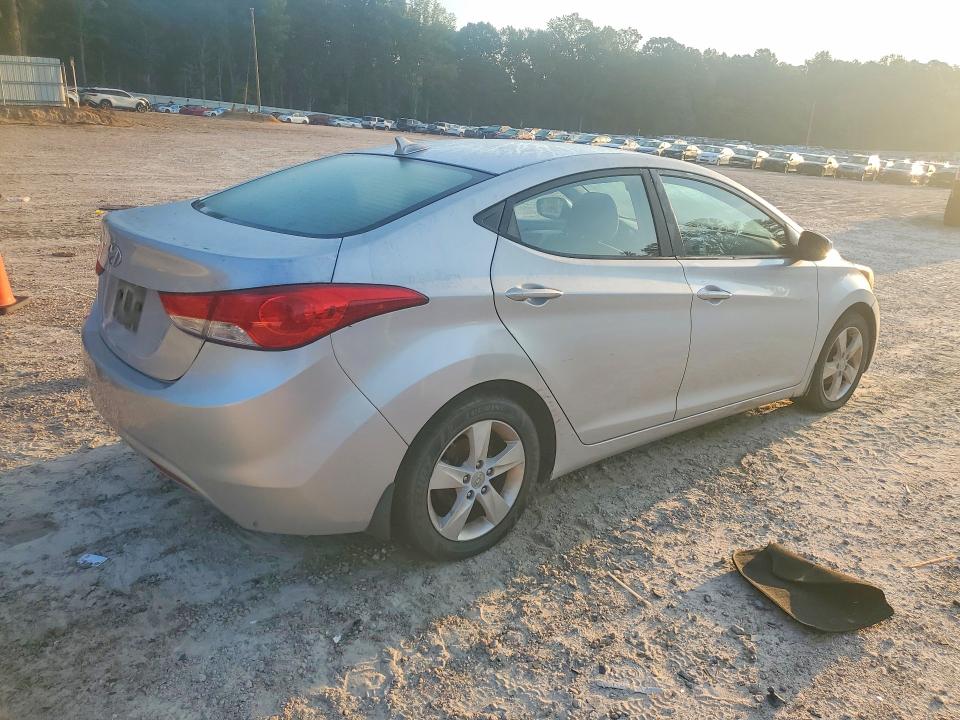 Aukcja sprzedaży 2013 Hyundai Elantra, vin: KMHDH4AE4DU818191, numer aukcji: 70023156