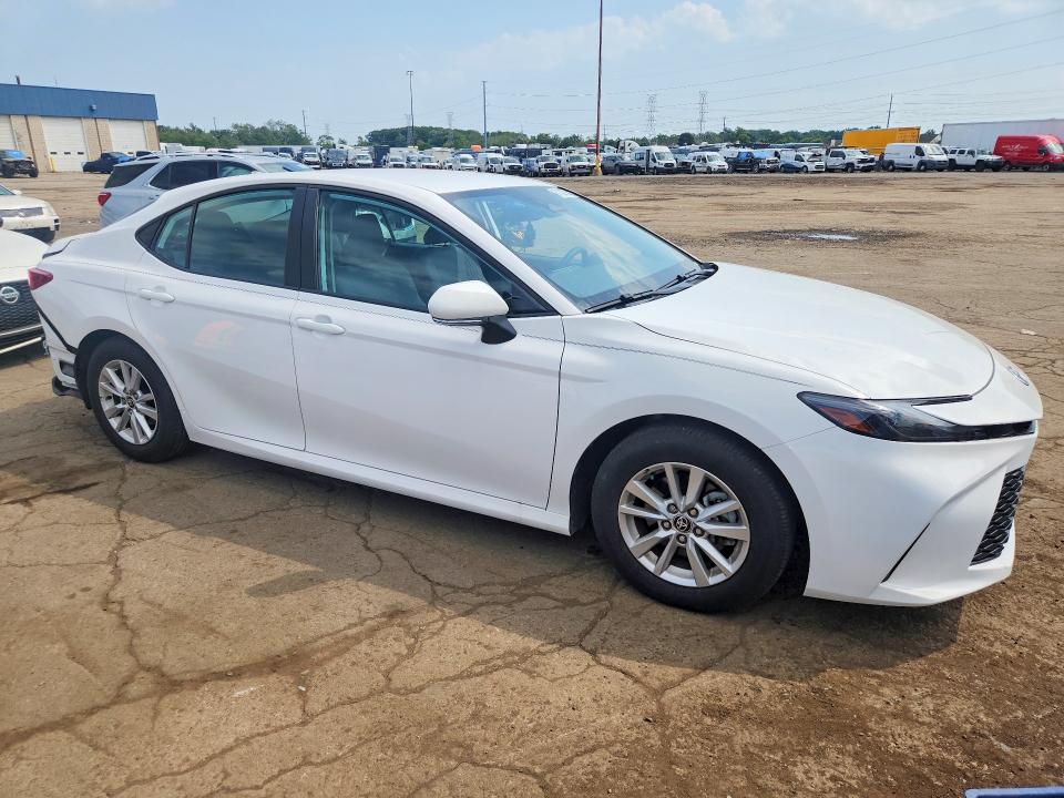 67332526 :رقم المزاد ، 4T1DAACK6SU618500 vin ، 2025 Toyota Camry مزاد بيع