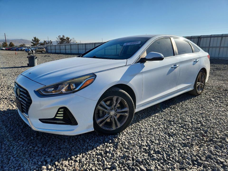 Продаж на аукціоні авто 2018 Hyundai Sonata, vin: 5NPE34AFXJH649400, номер лоту: 67180666