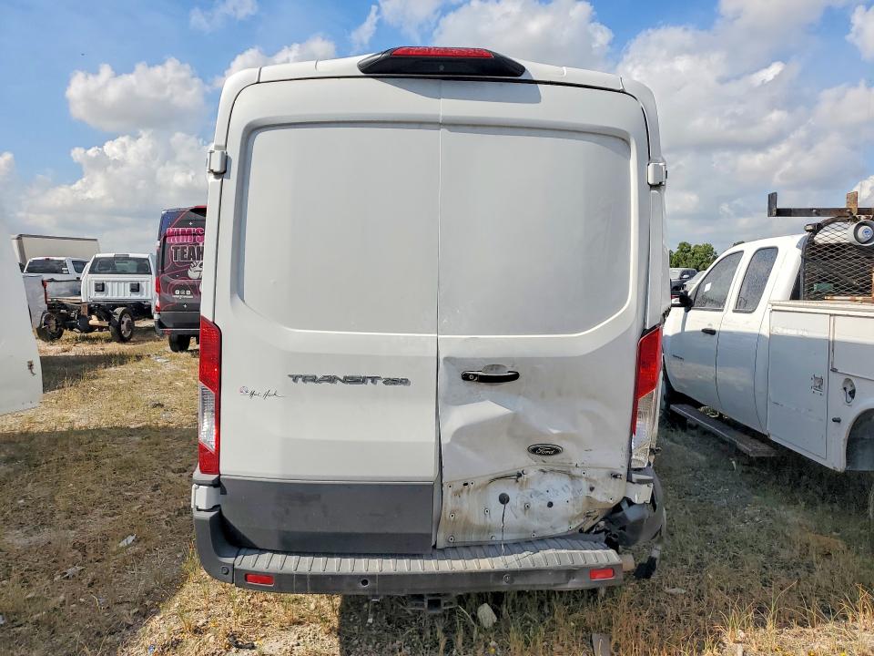 Продажа на аукционе авто 2022 Ford Transit, vin: 1FTBR1C88NKA66782, номер лота: 68183256