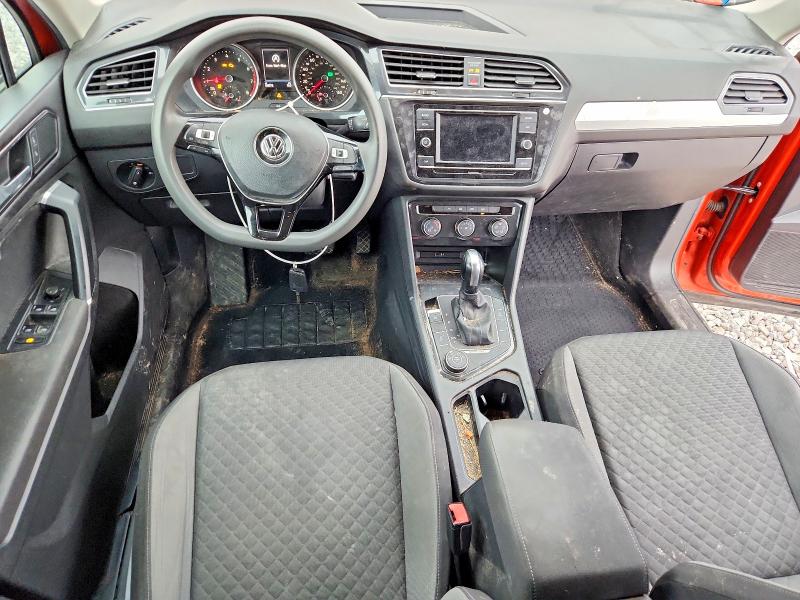 Продаж на аукціоні авто 2018 Volkswagen Tiguan, vin: 3VV0B7AX5JM132122, номер лоту: 69881476