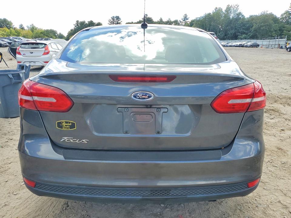 70185466 :رقم المزاد ، 1FADP3E23HL316565 vin ، 2017 Ford Focus مزاد بيع