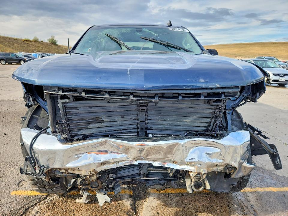 69908156 :رقم المزاد ، 1GCRYDEKXLZ147105 vin ، 2020 Chevrolet Silverado مزاد بيع