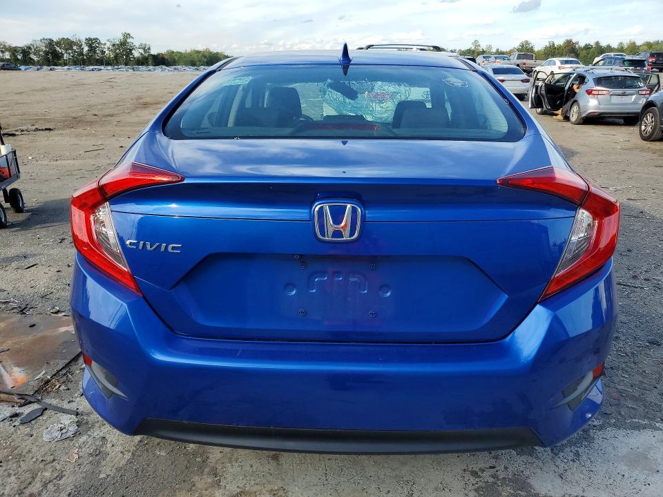 Продажа на аукционе авто 2018 Honda Civic, vin: 2HGFC2F78JH508328, номер лота: 70319556