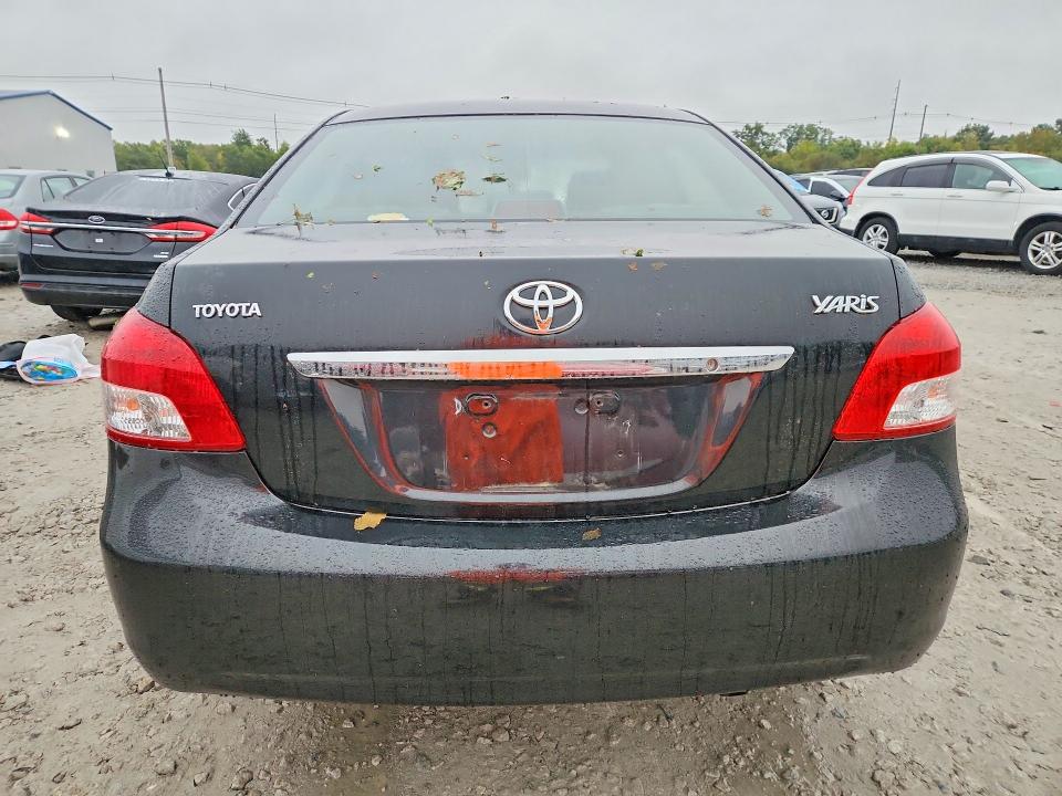 71147376 :رقم المزاد ، JTDBT4K31B1405280 vin ، 2011 Toyota Yaris مزاد بيع