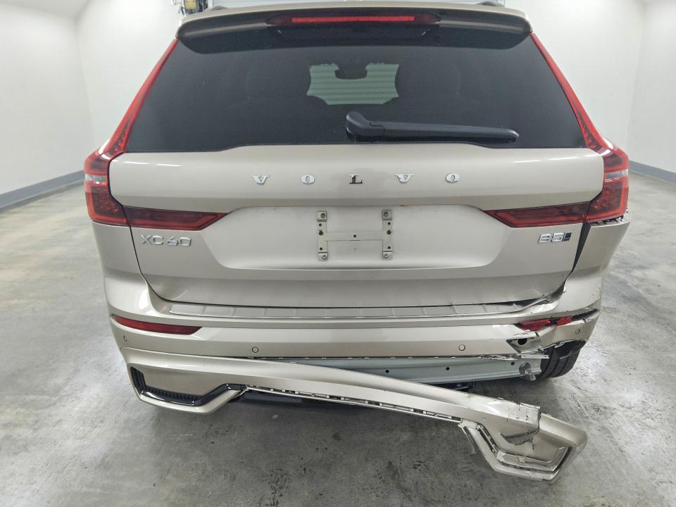 Продажа на аукционе авто 2026 Volvo Xc60, vin: YV4M12RC9T1465198, номер лота: 69983716