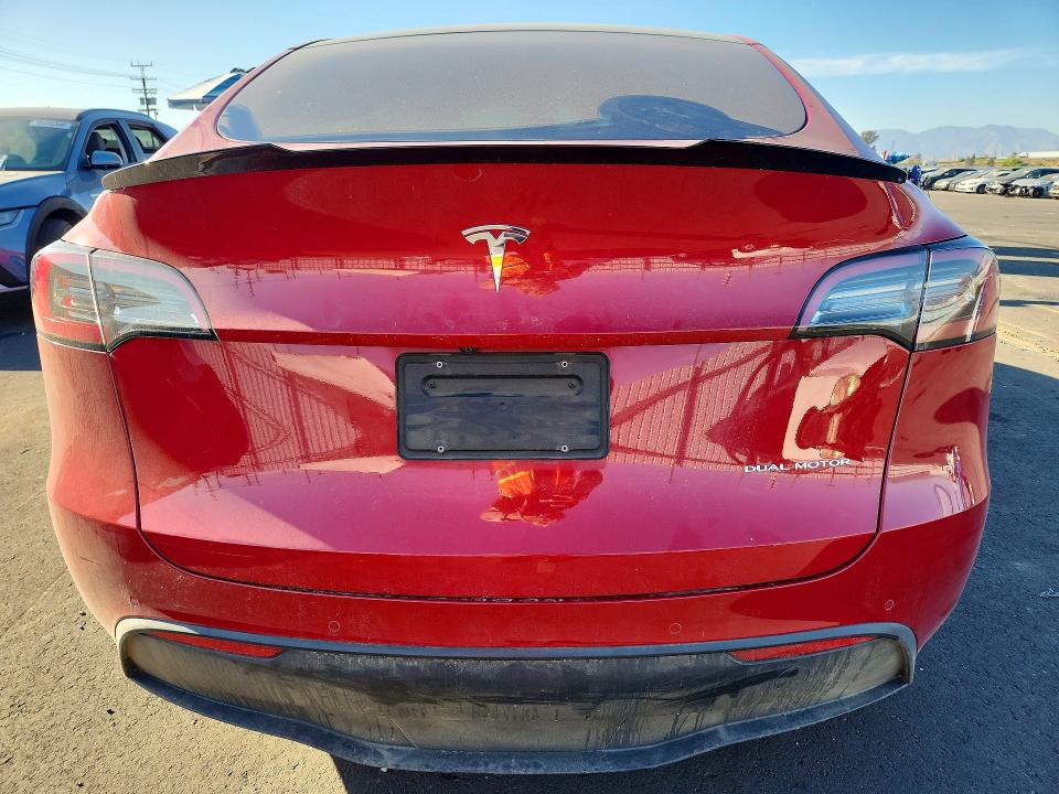 Продажа на аукционе авто 2021 Tesla Model Y, vin: 5YJYGDEE9MF199423, номер лота: 70285596