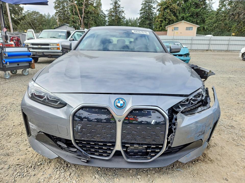 68261616 :رقم المزاد ، WBY73AW08PFR30303 vin ، 2023 Bmw I4 مزاد بيع