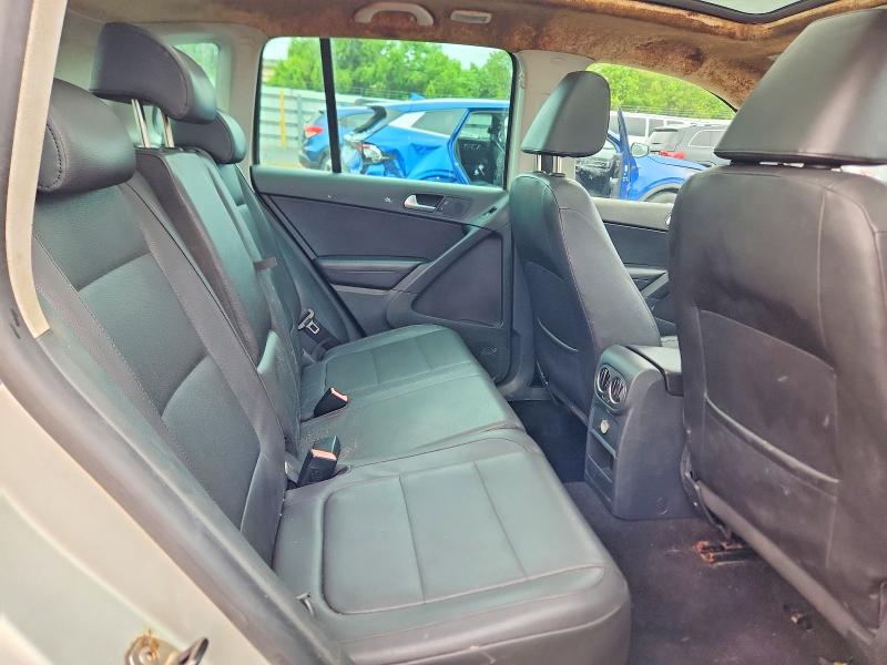 Продаж на аукціоні авто 2010 Volkswagen Tiguan, vin: WVGBV7AX9AW521775, номер лоту: 70256896