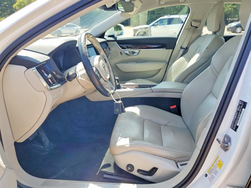 Продажа на аукционе авто 2018 Volvo S90, vin: LVY982AK4JP008728, номер лота: 67656786