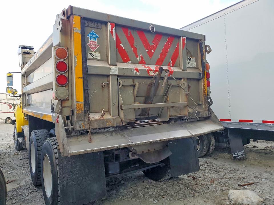 Продажа на аукционе авто 2011 Freightliner M2, vin: 1FVHC3BS1BHAY6487, номер лота: 67987306