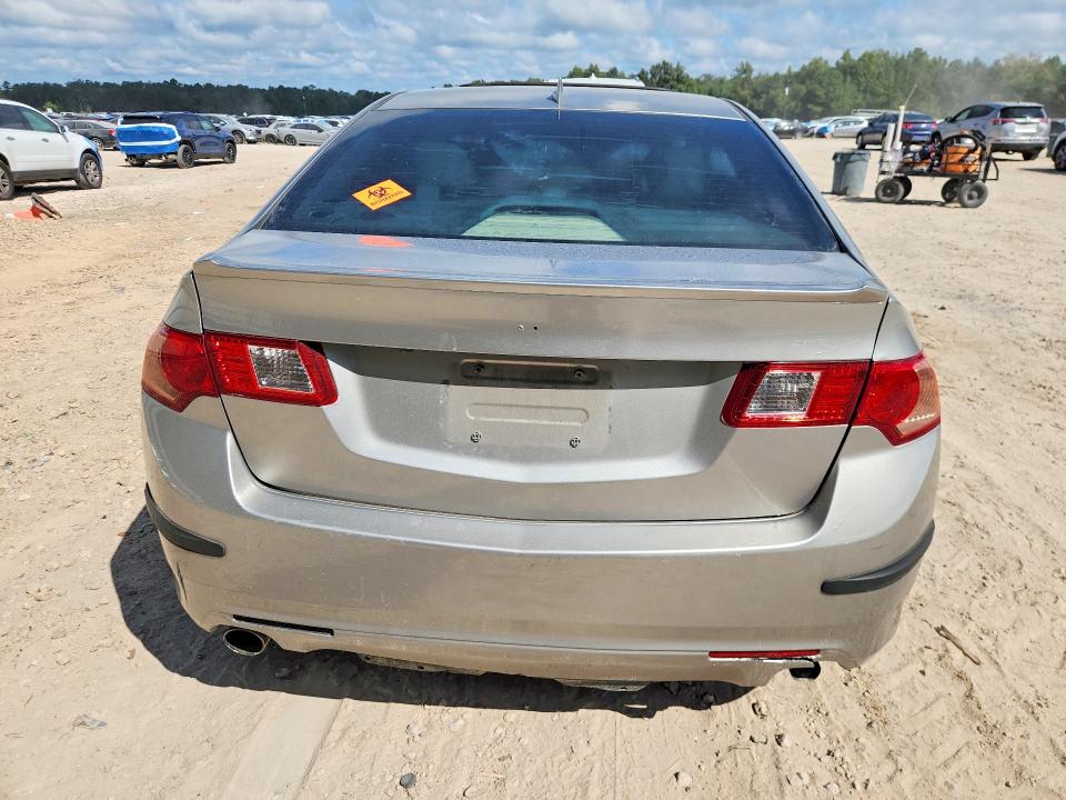 2010 Acura Tsx მანქანა იყიდება აუქციონზე, vin: JH4CU2F61AC015131, აუქციონის ნომერი: 70225106