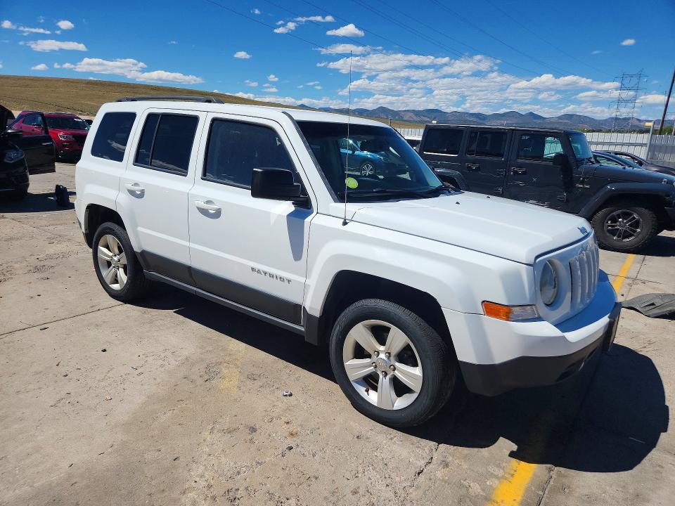 67849846 :رقم المزاد ، 1C4NJRFB3FD324559 vin ، 2015 Jeep Patriot مزاد بيع