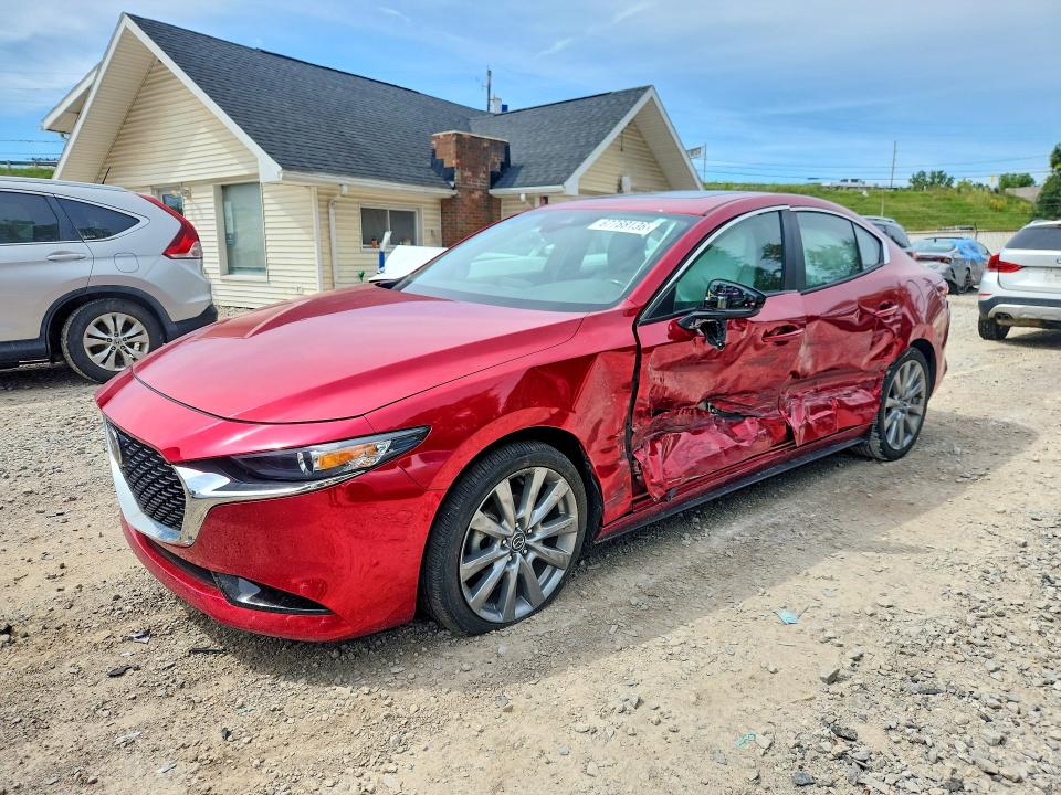 67788136 :رقم المزاد ، 3MZBPACM2PM373392 vin ، 2023 Mazda 3 مزاد بيع