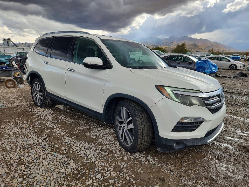 69630066 :رقم المزاد ، 5FNYF6H00HB098310 vin ، 2017 Honda Pilot مزاد بيع