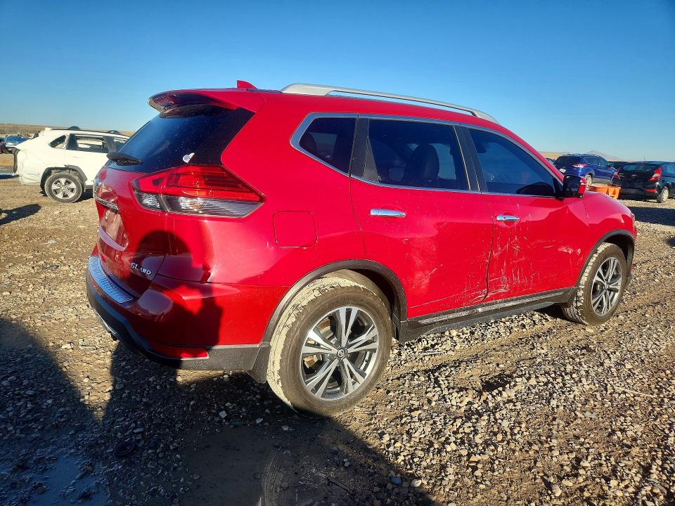 Продаж на аукціоні авто 2017 Nissan Rogue, vin: JN8AT2MV8HW264772, номер лоту: 70868486