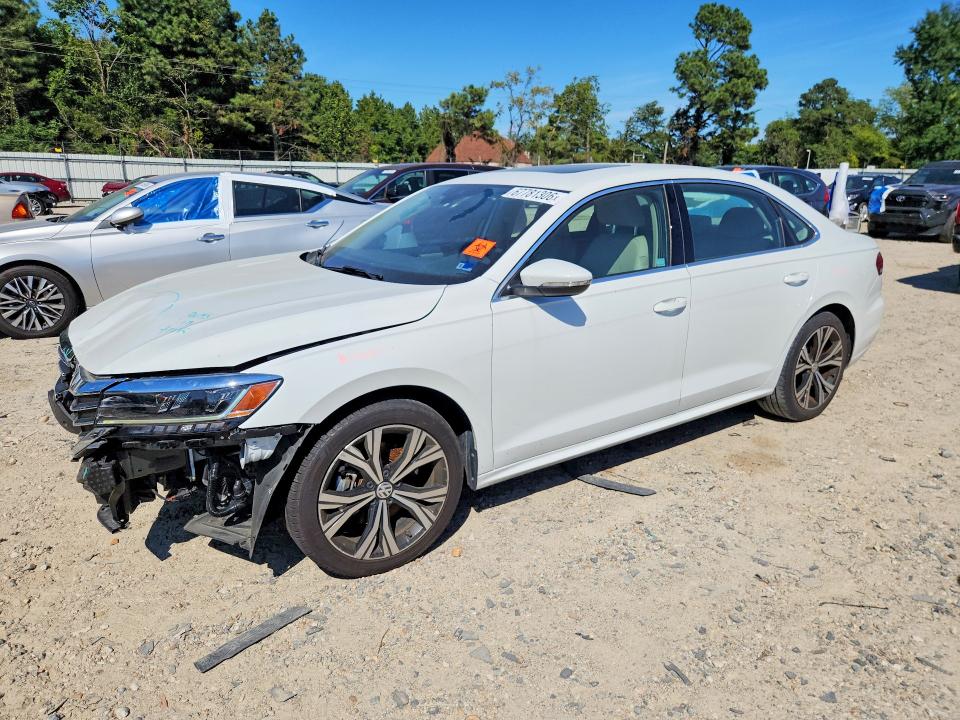 Auction sale of the 2021 Volkswagen Passat, vin: 1VWSA7A36MC010024, lot number: 67781306