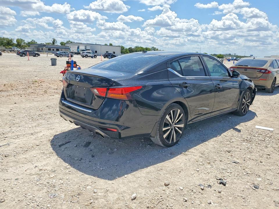 Продаж на аукціоні авто 2022 Nissan Altima, vin: 1N4BL4CV2NN412130, номер лоту: 68304856