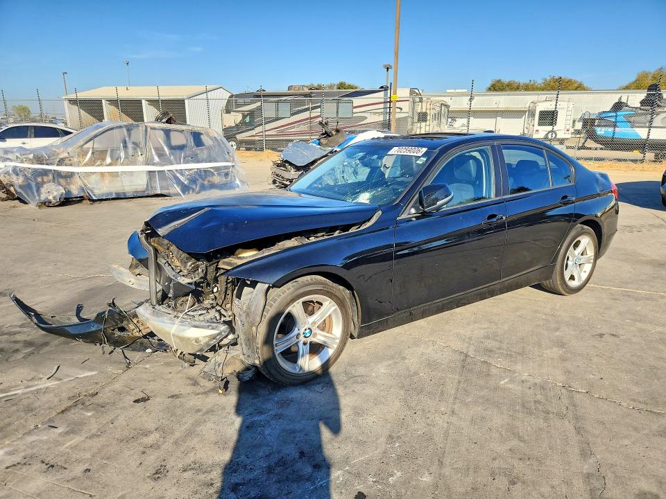 2014 Bmw 328 მანქანა იყიდება აუქციონზე, vin: WBA3A5G51ENP28295, აუქციონის ნომერი: 70259006
