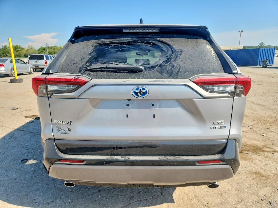67451966 :رقم المزاد ، 4T3E6RFV6MU015230 vin ، 2021 Toyota Rav4 مزاد بيع