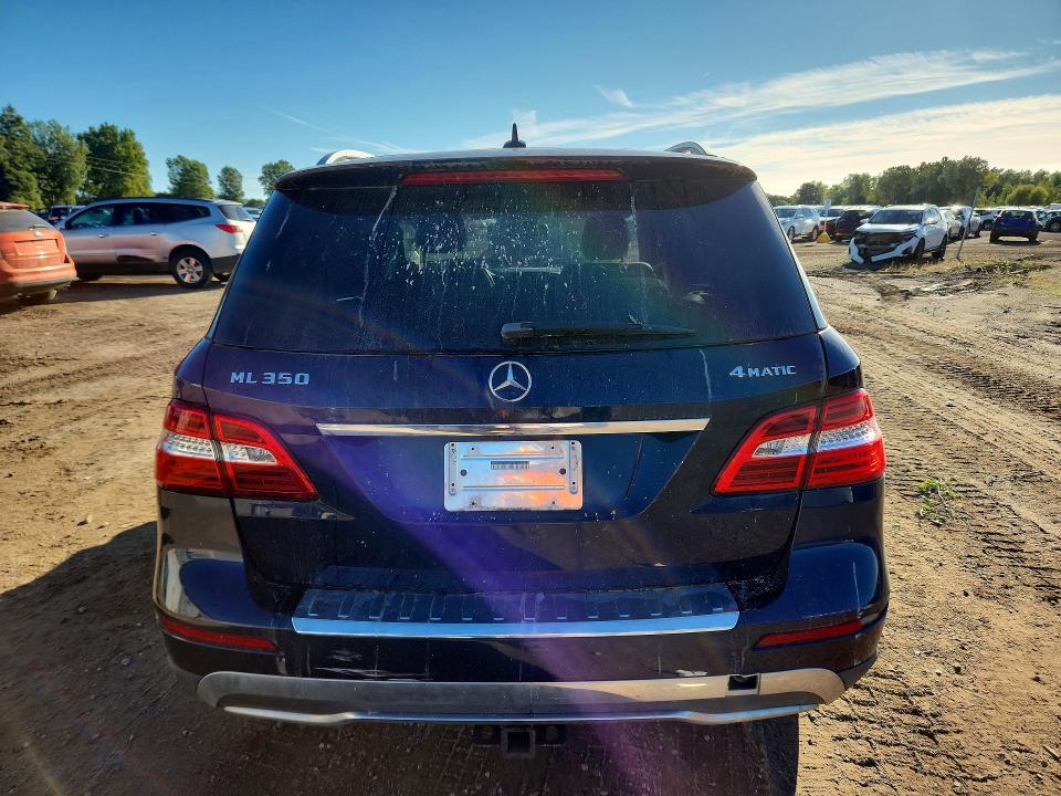 Продажа на аукционе авто 2015 Mercedes-benz Ml, vin: 4JGDA5HB7FA558797, номер лота: 69495476