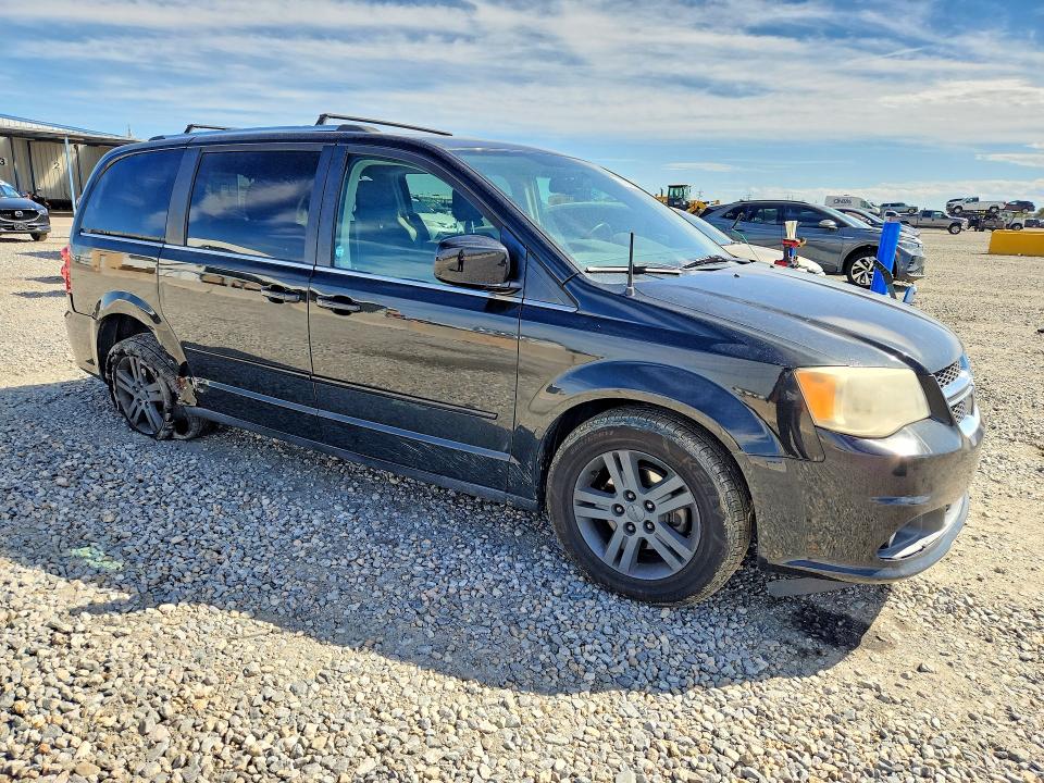 68015976 :رقم المزاد ، 2D4RN5DG1BR626259 vin ، 2011 Dodge Grand Caravan مزاد بيع