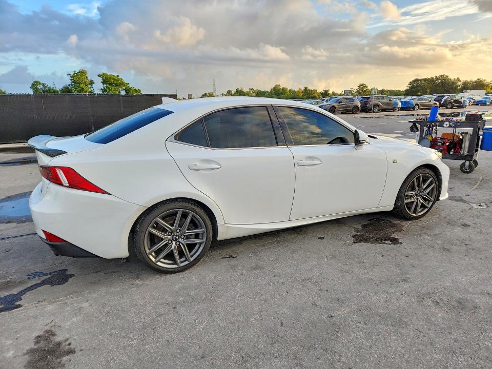 Продаж на аукціоні авто 2016 Lexus Is, vin: JTHBA1D26G5038349, номер лоту: 69303416