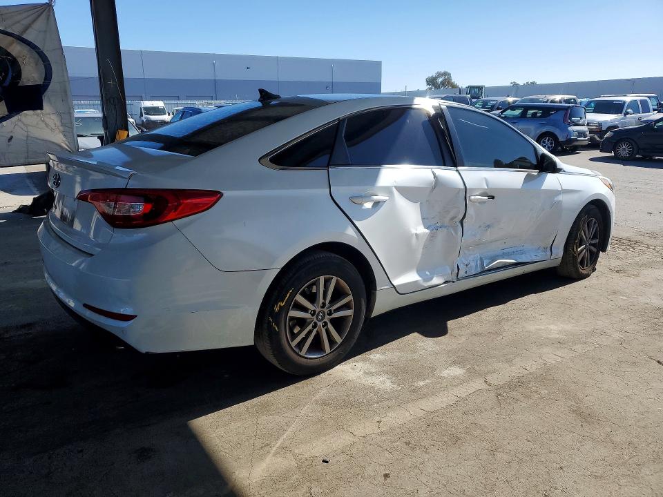69045206 :رقم المزاد ، 5NPE24AF4HH468984 vin ، 2017 Hyundai Sonata مزاد بيع