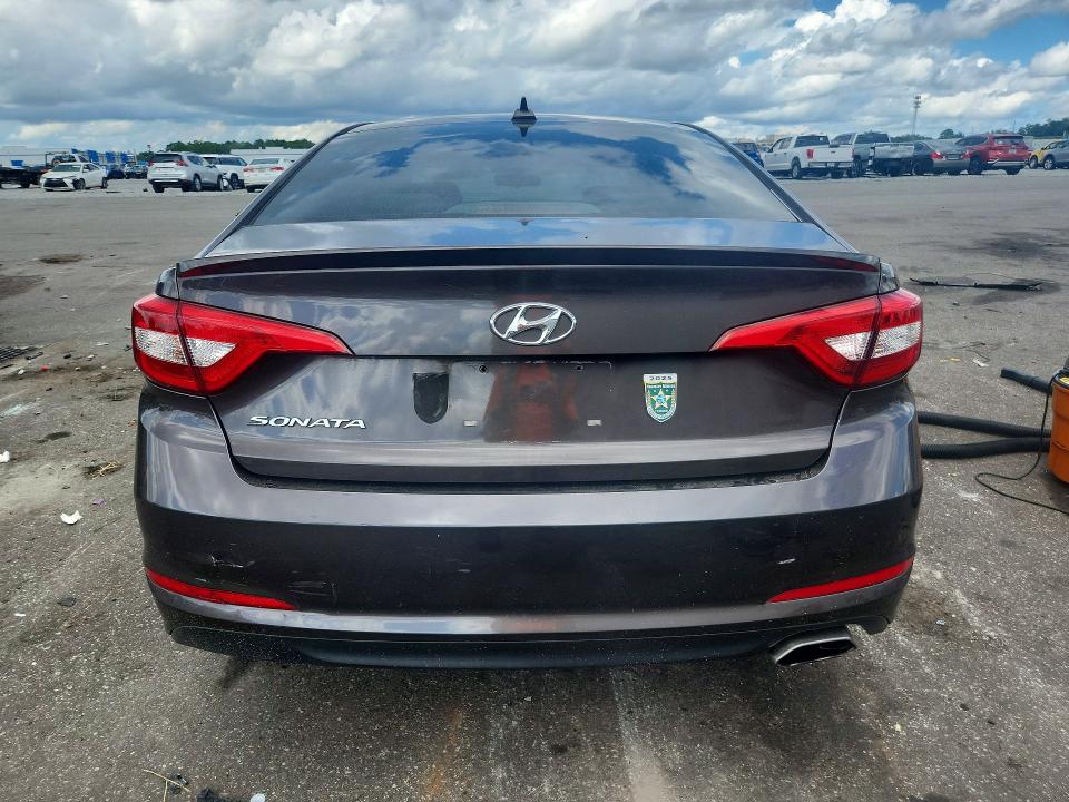 70189686 :رقم المزاد ، 5NPE24AFXFH258046 vin ، 2015 Hyundai Sonata مزاد بيع