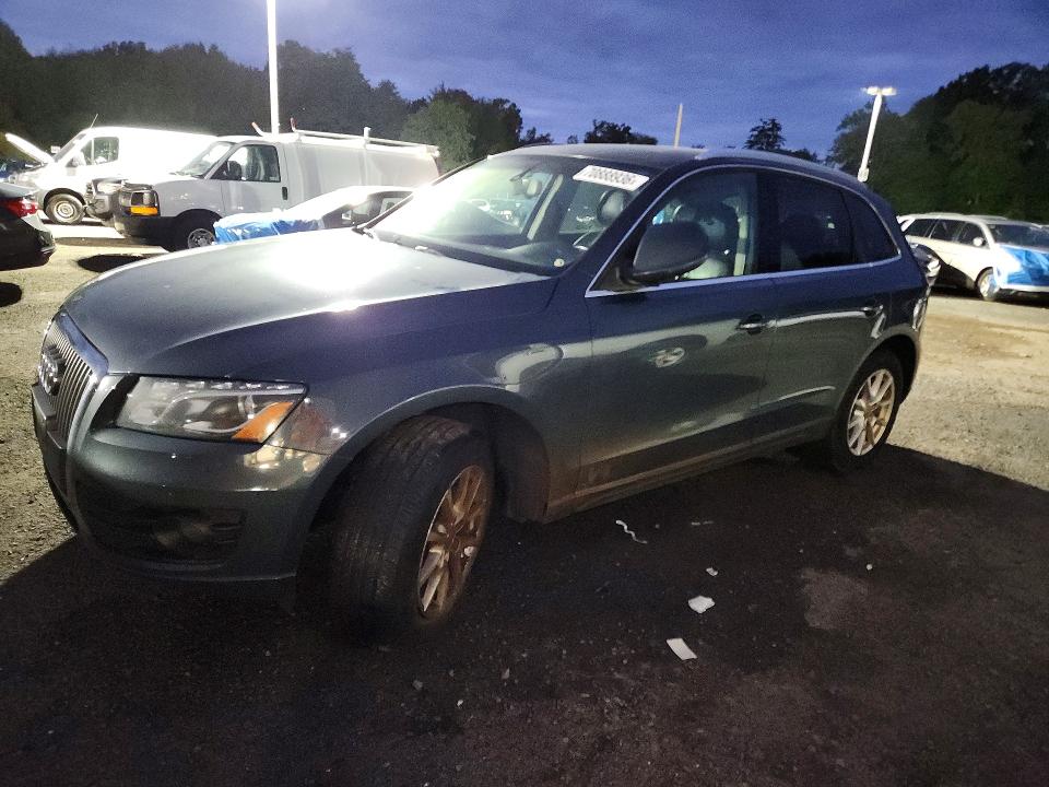 2011 Audi Q5 მანქანა იყიდება აუქციონზე, vin: WA1LFAFP4BA091576, აუქციონის ნომერი: 70888936