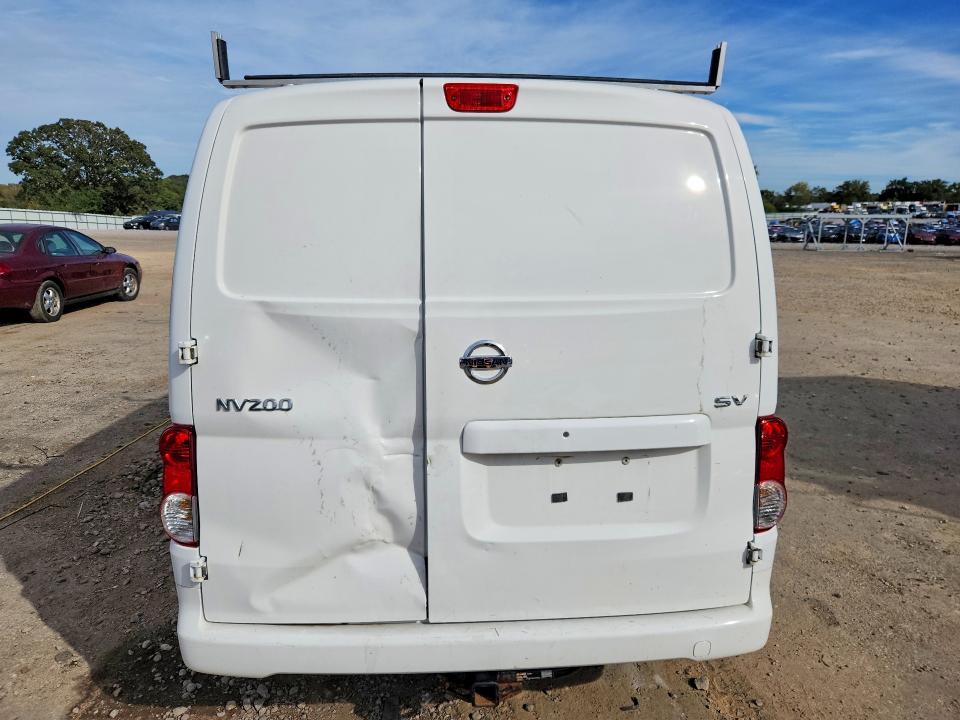 71155716 :رقم المزاد ، 3N6CM0KN7HK713456 vin ، 2017 Nissan Nv200 مزاد بيع
