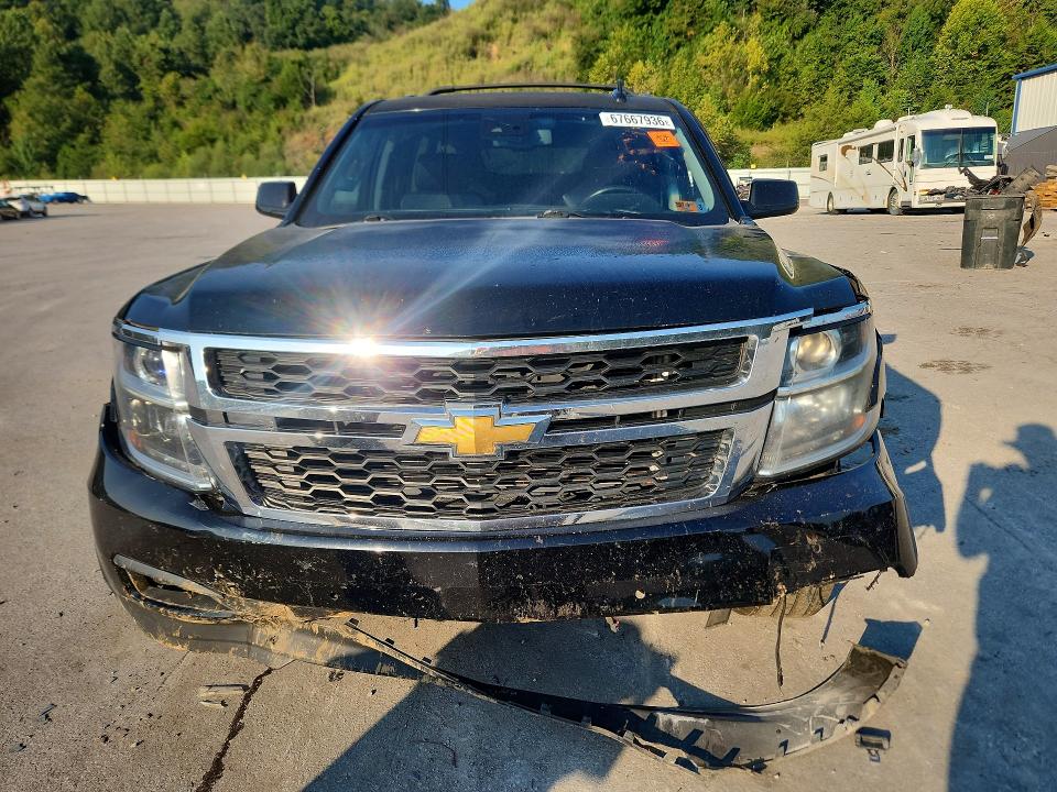 67667936 :رقم المزاد ، 1GNSKHKC2GR132893 vin ، 2016 Chevrolet Suburban مزاد بيع