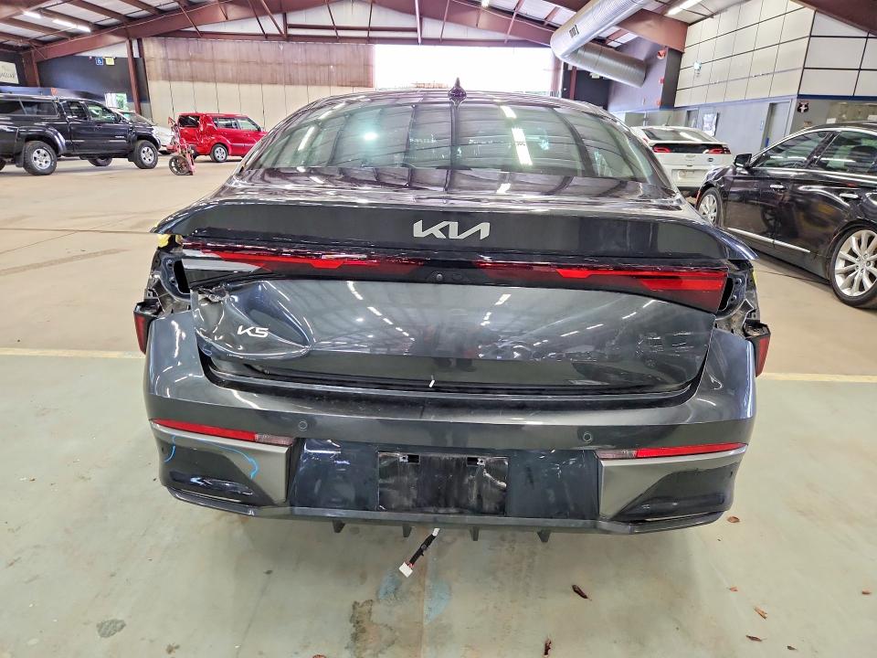 2026 Kia K5 მანქანა იყიდება აუქციონზე, vin: KNAG24J7XT5454109, აუქციონის ნომერი: 69807676