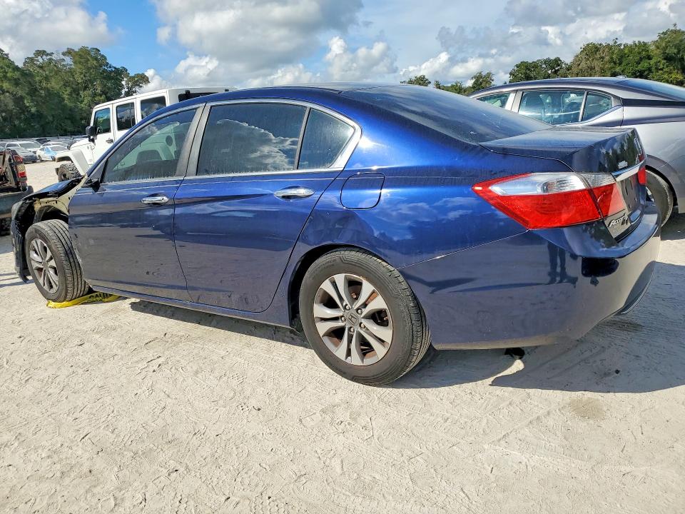 Продаж на аукціоні авто 2015 Honda Accord, vin: 1HGCR2F39FA247327, номер лоту: 69681636
