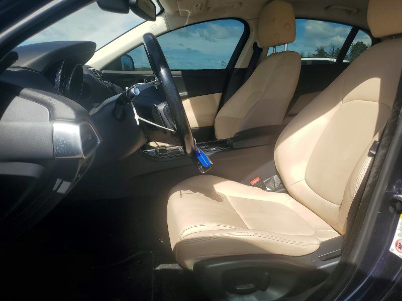 Продаж на аукціоні авто 2018 Jaguar Xe, vin: SAJAJ4FX0JCP33616, номер лоту: 69848636