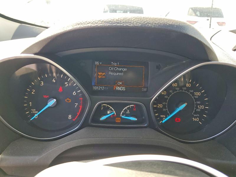2017 Ford Escape მანქანა იყიდება აუქციონზე, vin: 1FMCU0GD8HUB44695, აუქციონის ნომერი: 67745286