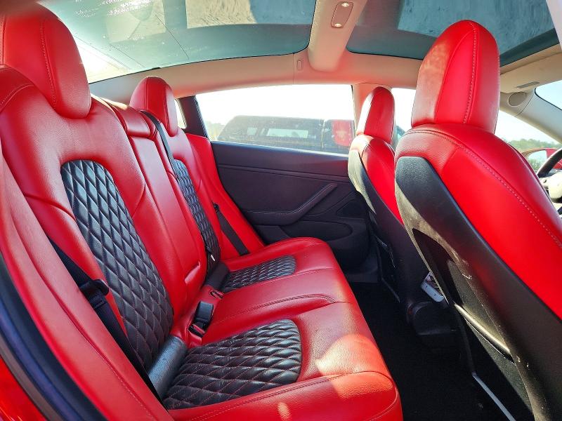 66338706 :رقم المزاد ، 5YJ3E1EA5JF022200 vin ، 2018 Tesla Model 3 مزاد بيع