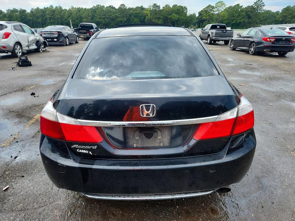 66906636 :رقم المزاد ، 1HGCR2F77FA092747 vin ، 2015 Honda Accord مزاد بيع